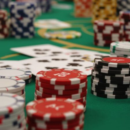 Crush the Felt: Best Strategies for Online Poker Cash Games in 2025