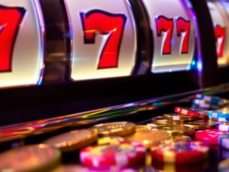 Online Slots: Real Money Thrills vs. Play Money Fun Down Under